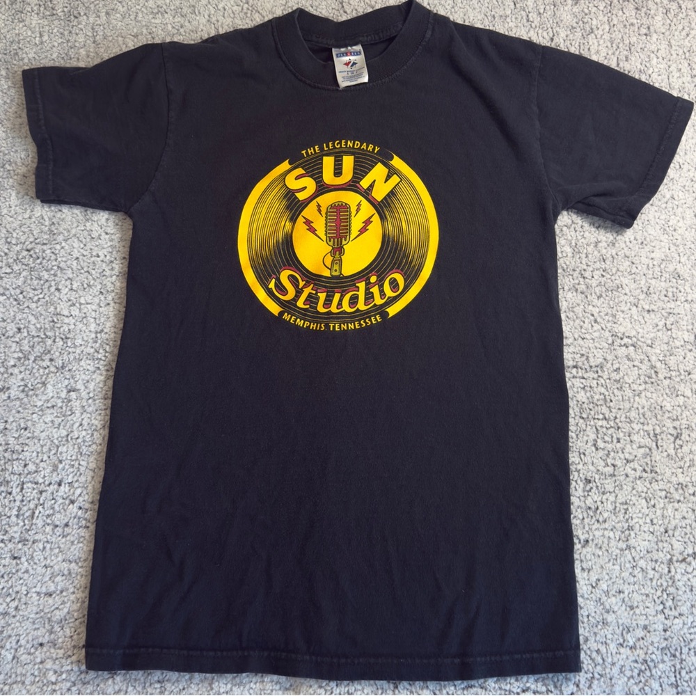Jerzees Sun Studio Memphis TN Rockabilly Rock N Roll Graphic Tee Shirt S